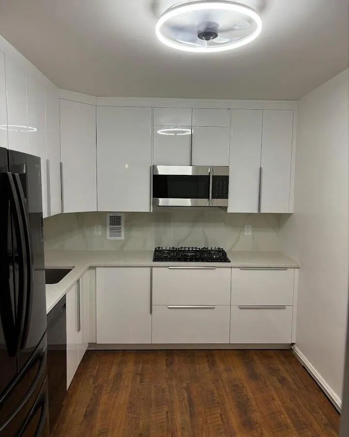 Renovated kitchen with quartz countertops in Winchester